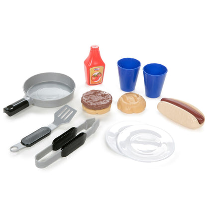 10 play food accessories included