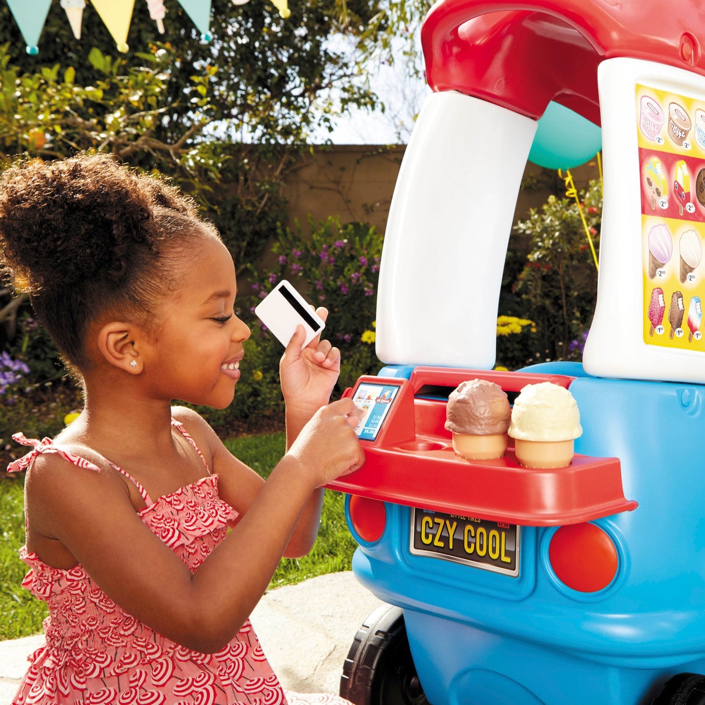 Ice Cream Cozy Truck™ - Official Little Tikes Website